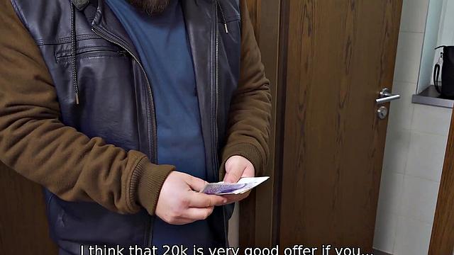 HUNT4K. Boyfriend isnt against sex of his girlfriend and rich stranger