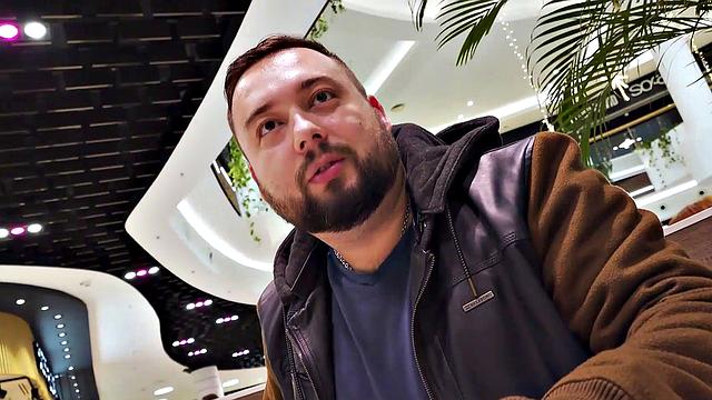 HUNT4K. Boyfriend isnt against sex of his girlfriend and rich stranger