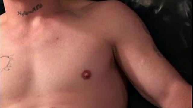 ночной кошмар по-гейски: уснул, а проснулся уже кончив