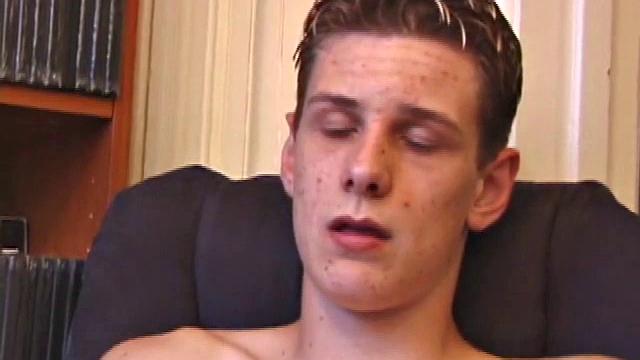 Skylerr is just in from skateboarding. His clothes quickly strip off to reveal a lightly toned and totally smooth body. Skylerr twitches and pulses as he pleasures himself.