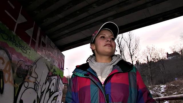 Woman Fucks A Stranger Because She Thinks She'll Be On TV