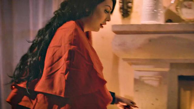 Transsexual lady fucks hard with female in pussy