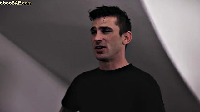 Bigbooty babe gets tight pussy banged by lover