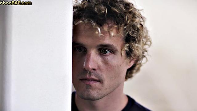 Bigbooty babe gets tight pussy banged by lover