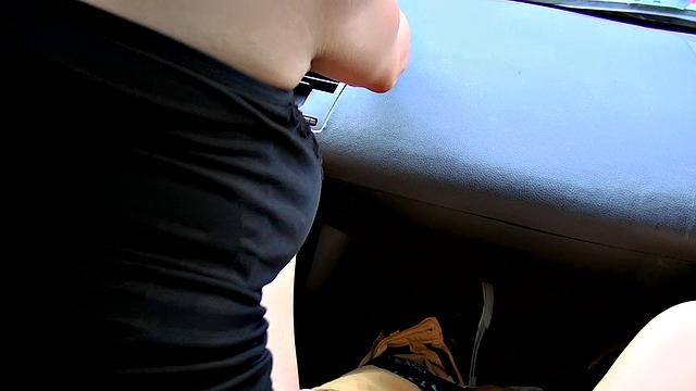Latina amateur gives a steamy one-on-one handjob & gets a facial in the car