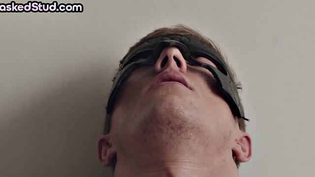 Str8 masked solo jock with athletic body wanks and cums