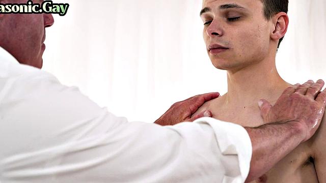 Religious mason fucks petite twink in tiny asshole