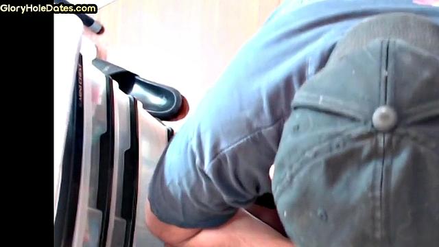 Bottom DILF gets sucked and fucked in gloryhole homemade scene