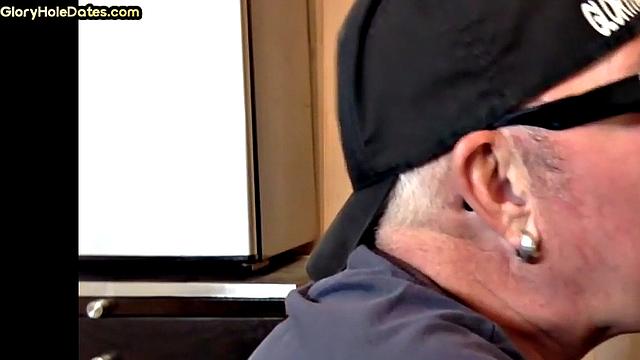 Bottom DILF gets sucked and fucked in gloryhole homemade scene