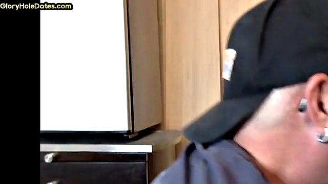 Bottom DILF gets sucked and fucked in gloryhole homemade scene