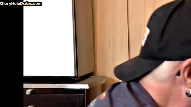 Bottom DILF gets sucked and fucked in gloryhole homemade scene