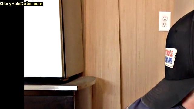 Bottom DILF gets sucked and fucked in gloryhole homemade scene