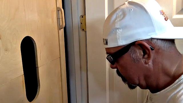 Fucking at The Gloryhole