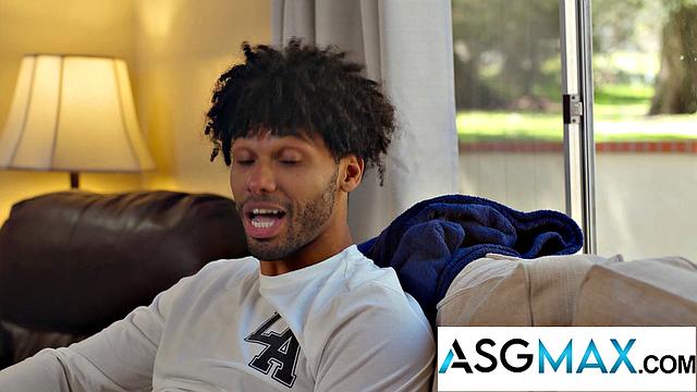 Crisis Reveals BF's True Colors & Roommates' Love - Nico Coopa, Tony Genius - DisruptiveFilms