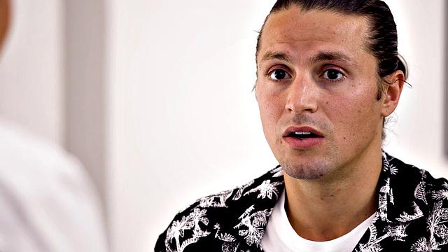 Sexy nympho babe fucked by big dick in wet pussy