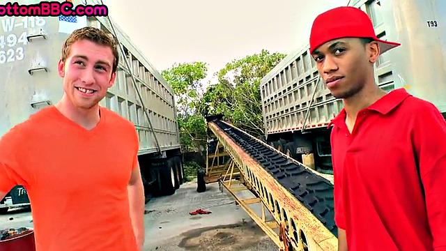 Naive black thug rammed by white guy