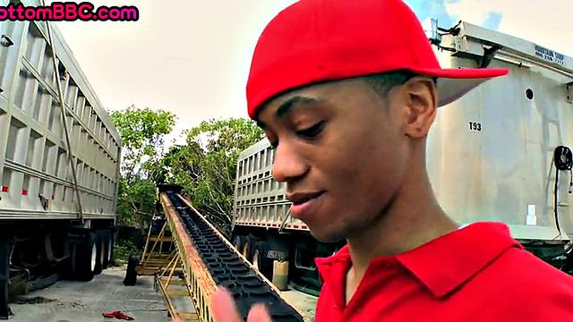 Naive black thug rammed by white guy