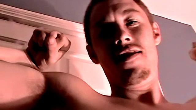 Стрейт-любитель Картер дрочит - Картер