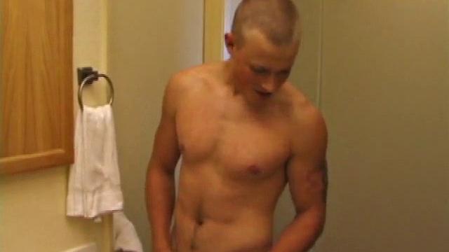 Tax Archer Makes It Clear that He Lives for Venice Beach