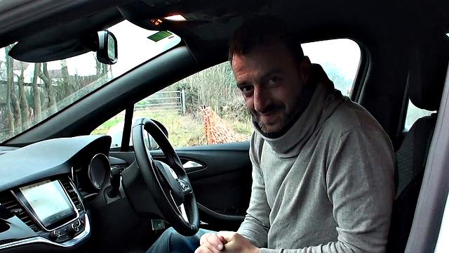 SubSlut Summer Ray: Buzzing to cum