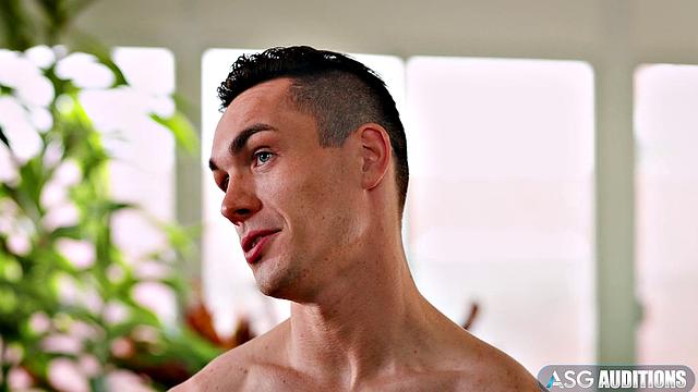 Ginger Hunk Fucks Tatted Bi Newbie - ASGmax