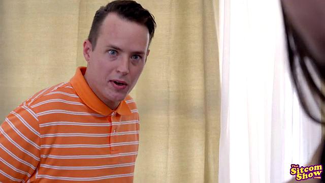 Two Men Show A Better Lover - S4:E8