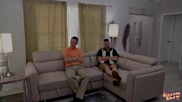 Two Men Show A Better Lover - S4:E8