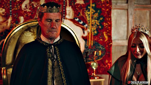 принцессы срывают запреты и ласкают друг друга в темнице