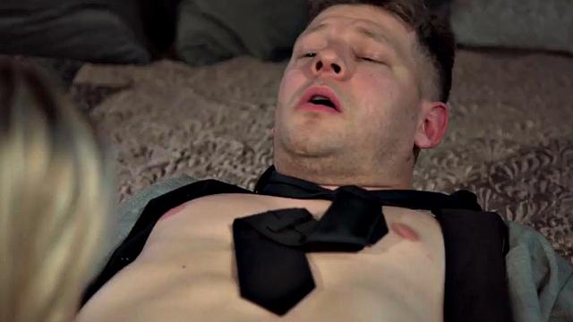 Busty milf facesitting before sex in kinky couple