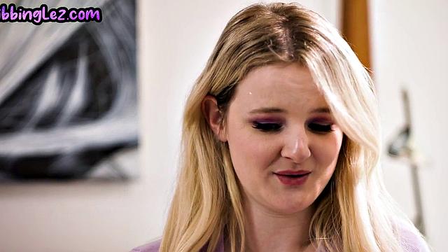 Asian dyke gets her pussy licked by GF while fingering her