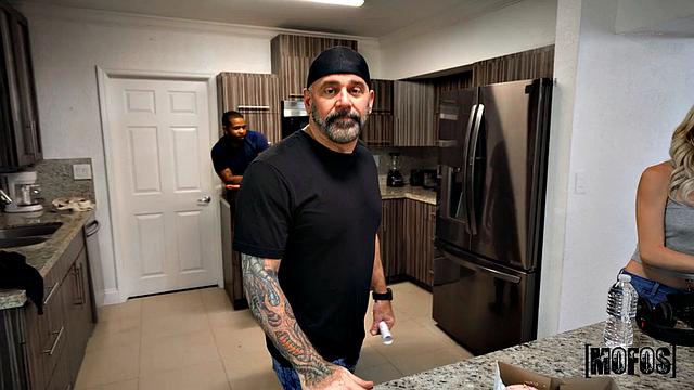 Sound Girl Gets Pounded