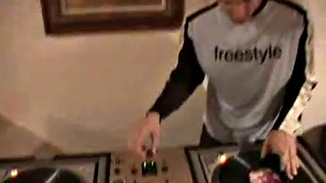 College threesome getting teen pussy fucked