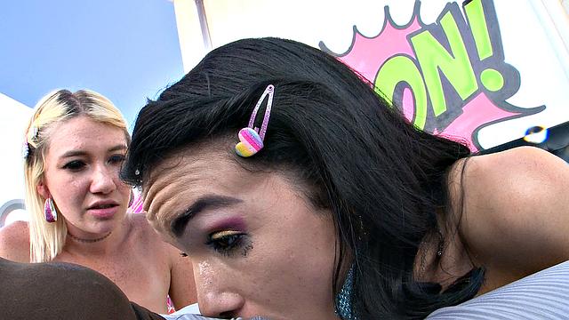 Five star service with Eden and Zelda