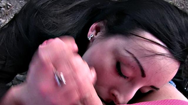 Brunette babe gets pounded outside in public place with a smile