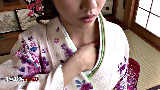 Passionate JAV Star Rei Mizuna Ignites Porn Show with Skill