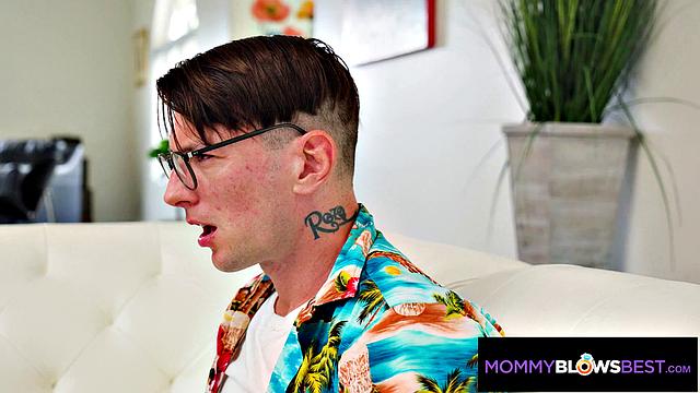 MommyBlowsBest - Hot Barbie Milf Gives Me An Amazing Footjob & Sucks Dick