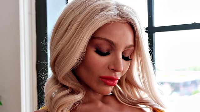 Katy Ann: Tighter The Dress, Better