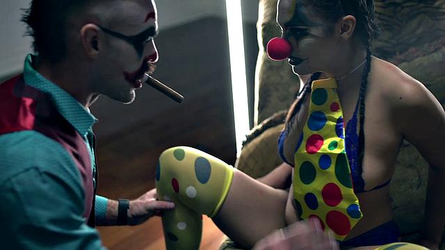 Violet Starr - Joker