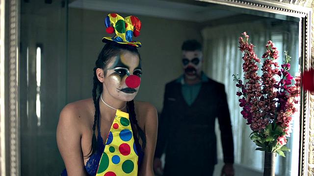 Violet Starr - Joker