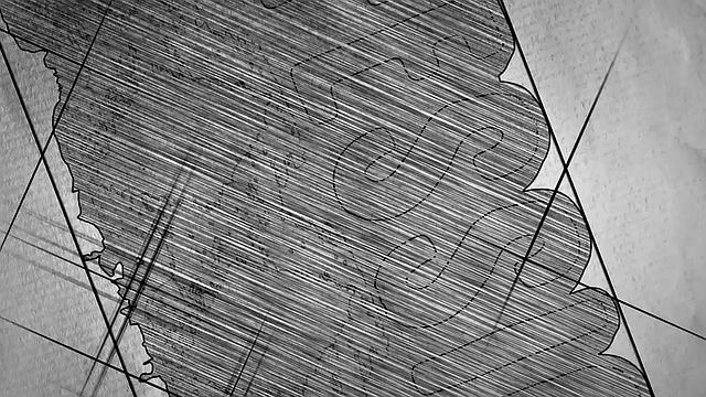 Jessica Rex Sucks And Fucks A Policeman's Big Black Cock To Avoid Issues