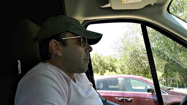 Big Boobs Milf Eve Marlow Finds A Voyeur Jerking Off And Invites For Hardcore Fuck