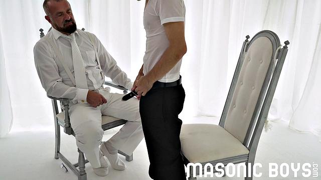 APPRENTICE RIVERS - The Interview