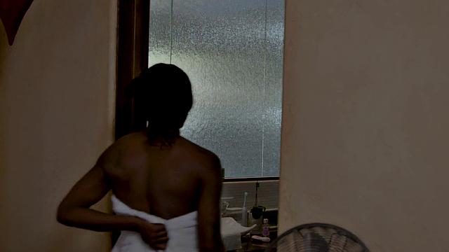 Big-titted ebony cougar with insatiable pussy seducing a guy