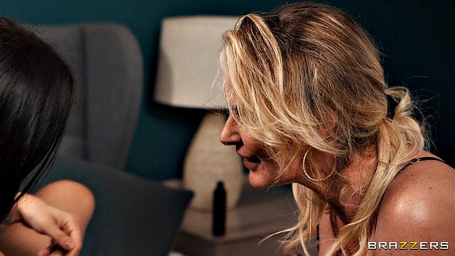 Big Breakup Threesome