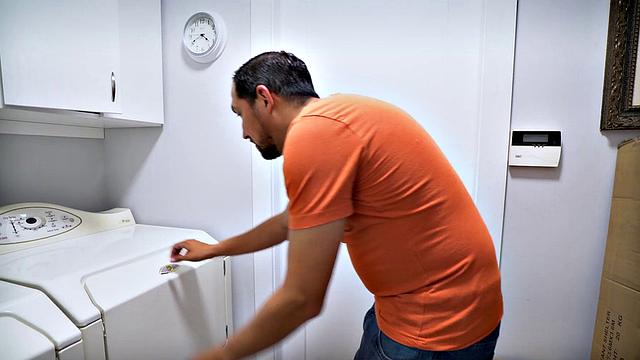 Concept: Lucky Neighbor