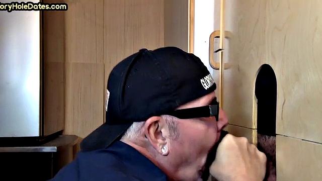 Gloryhole amateur DILF barebacked after BJ in action
