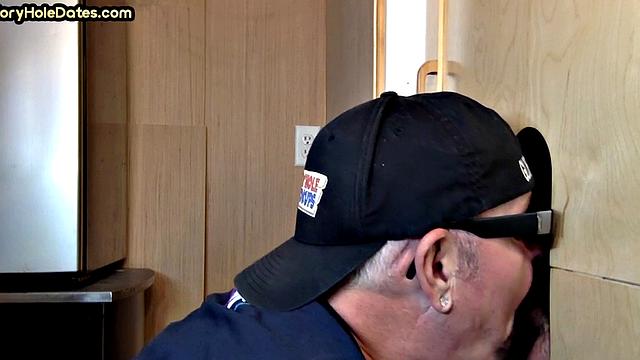 Gloryhole amateur DILF barebacked after BJ in action