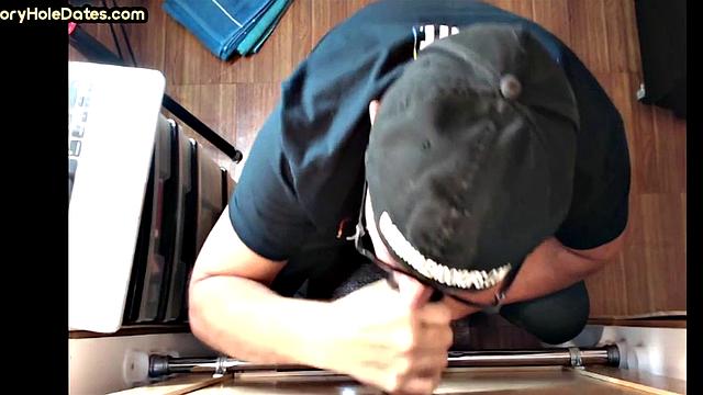 Gloryhole amateur DILF barebacked after BJ in action