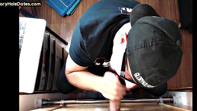 Gloryhole amateur DILF barebacked after BJ in action