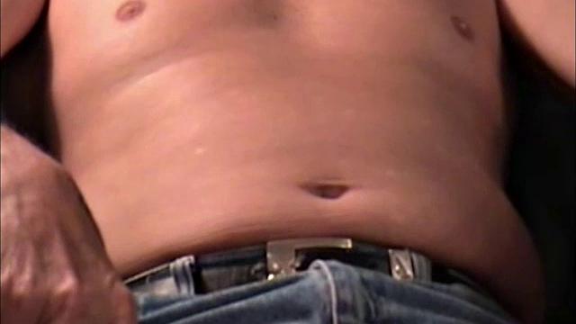 This 6'1", 190 pound construction supervisor is a lover who can warm up my sheets anytime. Bobby says it's a long time since he's gotten off.